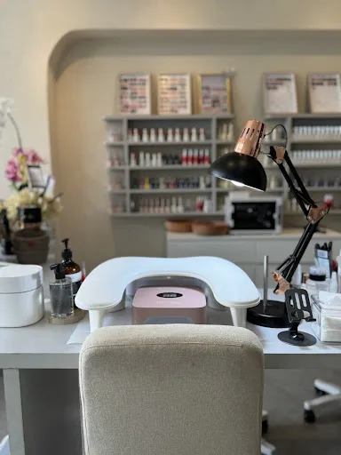 Relyn BeautyRoom 2