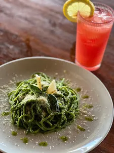 Savvah Bistro & Bar 1
