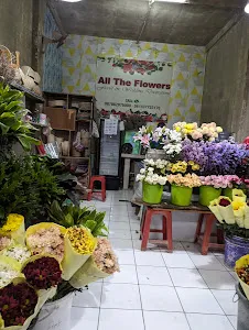 Loys Bloom Boutique (Flower Shop) 4