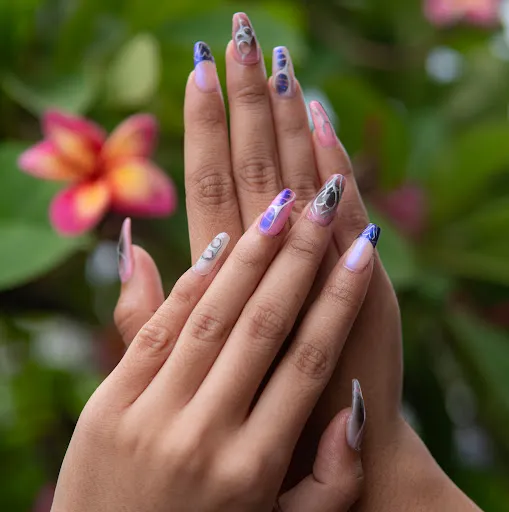 Fenti Beauty Studio (Nail & Eyelash Studio) 4