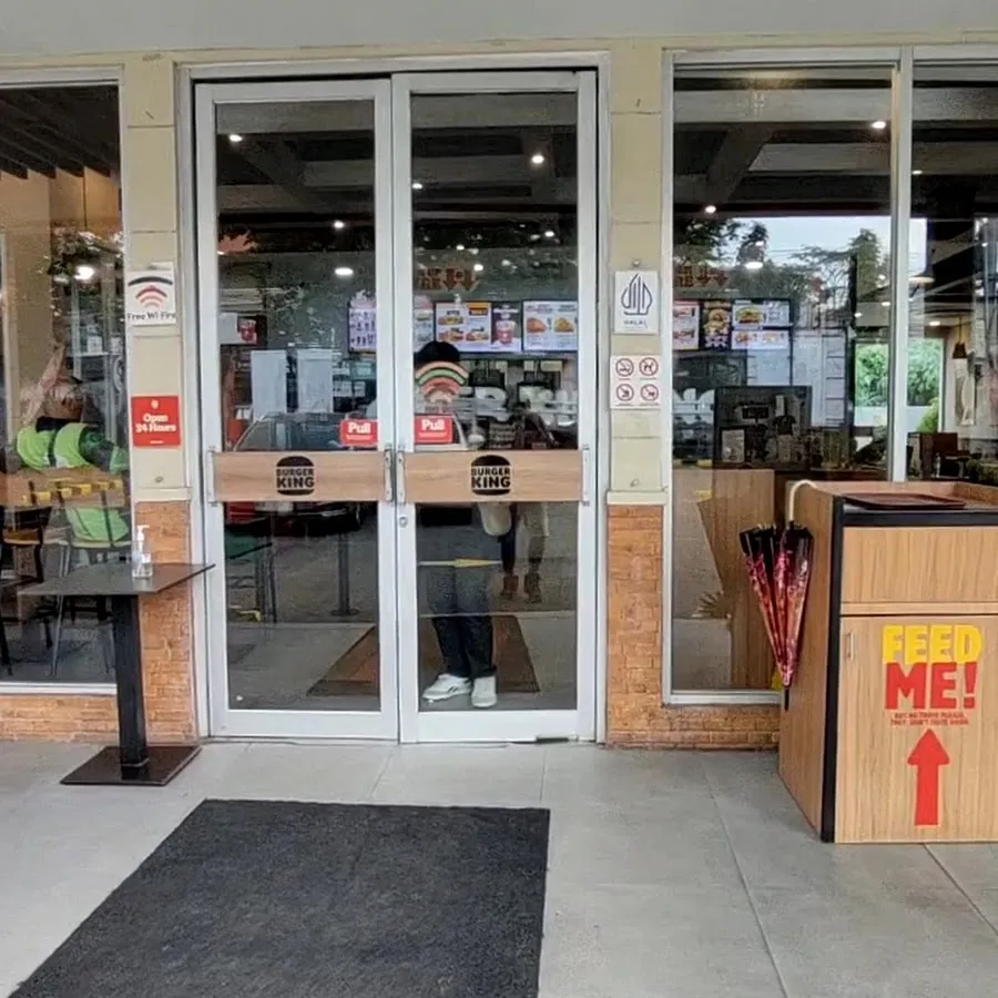 Burger King - Gatsu Barat 1