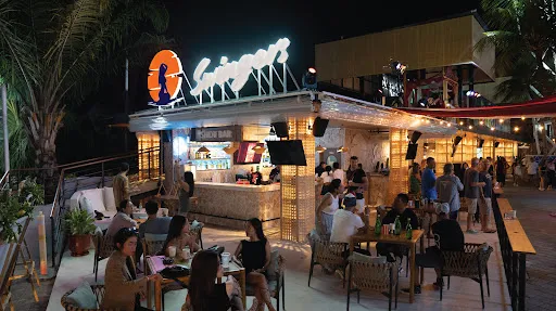 Swingers Tapas Bar 3