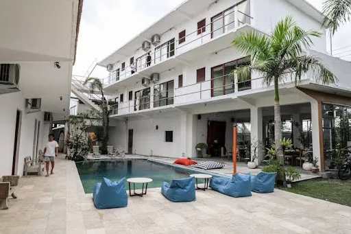 Villa Lotus 8 3
