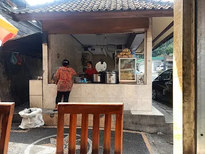 Babi Guling Men Janji 2 Cabang Luwus - Baturiti 4