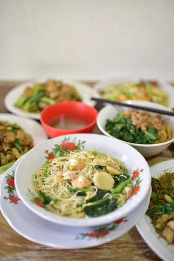 Depot A&A Spesial Mie Ayam Bandung, Sempidi 3