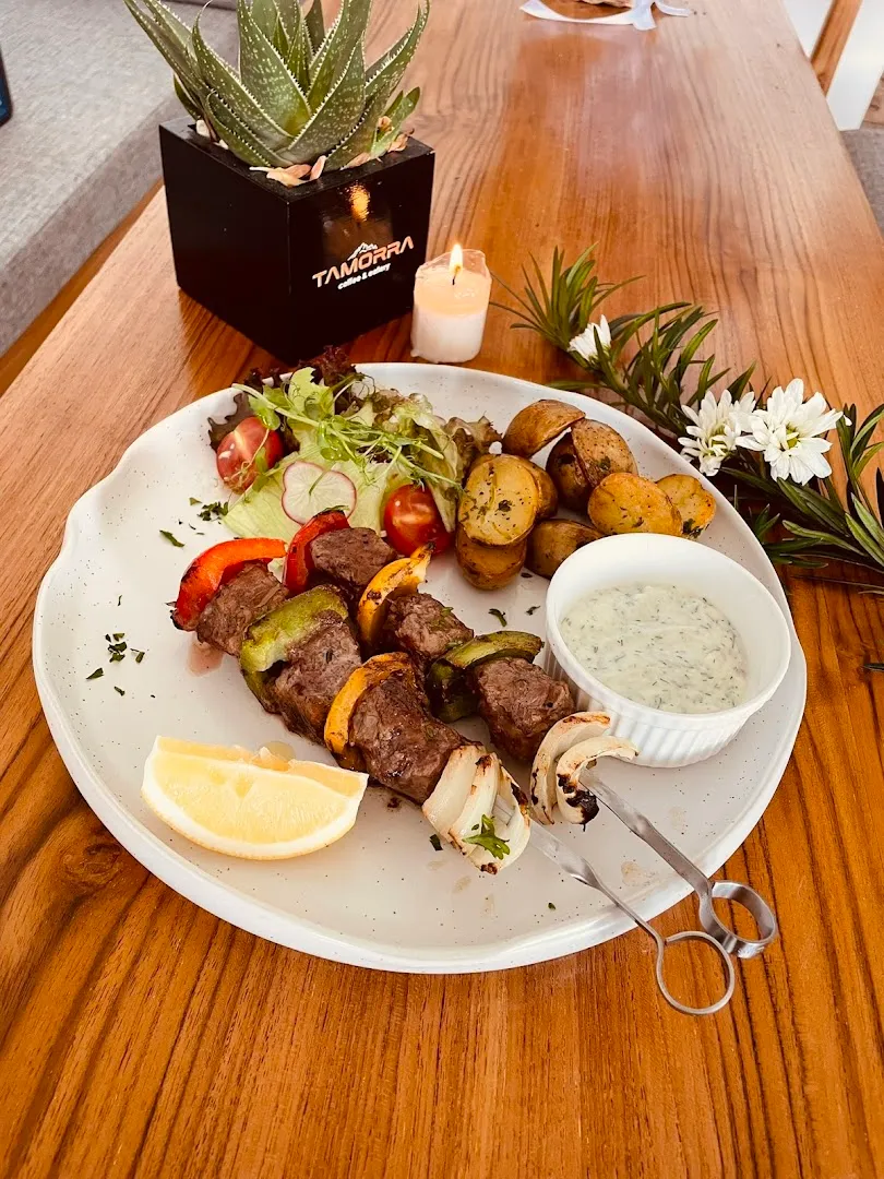 Tamorra Cafe 2
