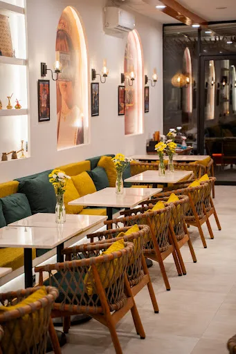 Habibi Bali Moroccan Taste & Hookah Garden 2