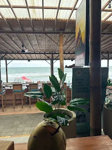 Jempinis Beach Bar