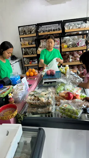 GIRLY Shop Kapal 1