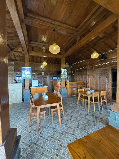 BaoBar Asian Fusion Restaurant 4