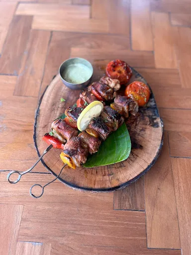 Slavic Roots cafe and eatery 3