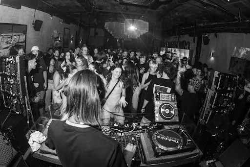 The Back Room l Cocktail Bar 4