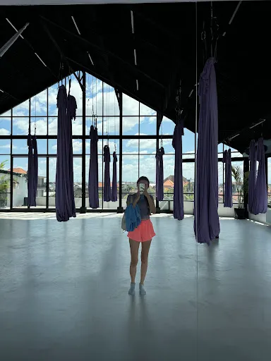 TOPSTRETCHING GYM & STUDIO BATU BOLONG 2