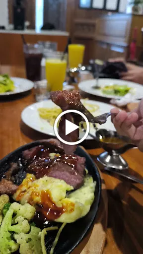 Victory Eatery GRILLHOUSE 2