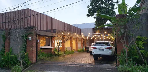 Debeat Music Course 1