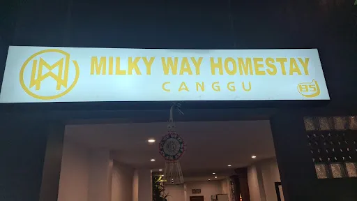 MILKY WAY HOMESTAY CANGGU 4