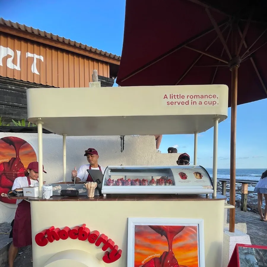 Chocberry Echo Beach 3