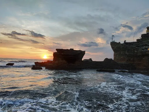 Sunset Beach Tanah Lot 1