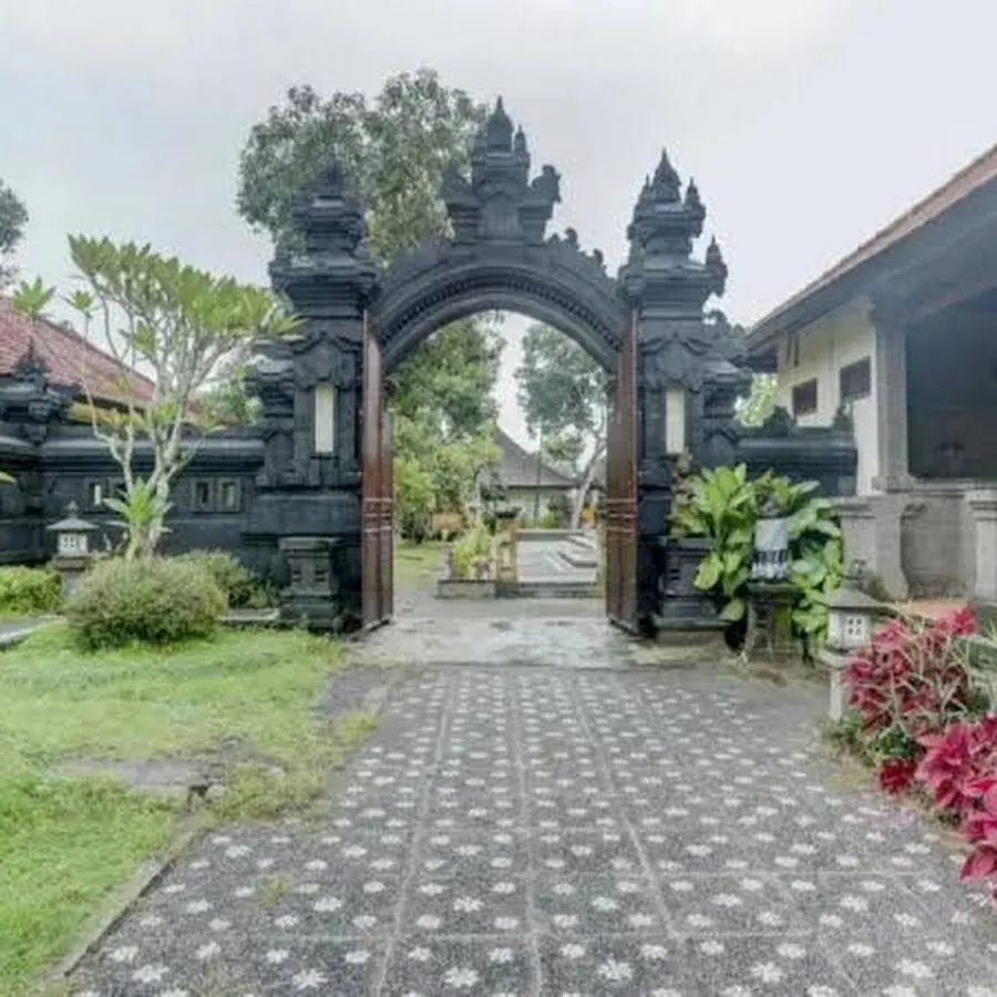 OYO 1762 Hotel Astiti Graha Tanah Lot 4