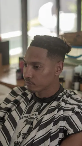The Home barber service (mobile barber) outcall barber 3