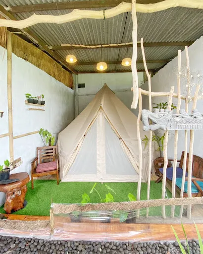 Oxy City Camping / Coworking 3