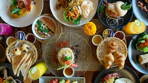 Santera Coffee and Eatery 4