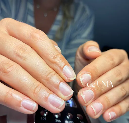 De’Uma Nail Bar