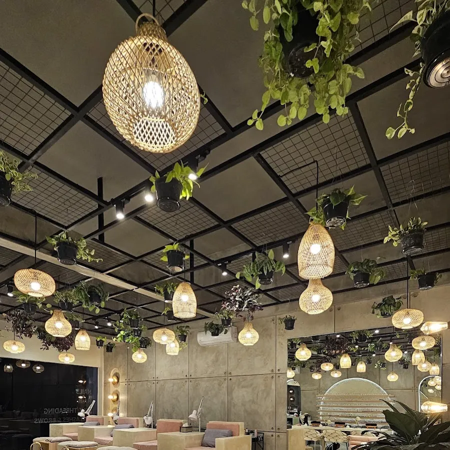The Rustic Sun Nelayan Canggu Nail & Hair Beauty Studio 1