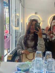 Familia salon