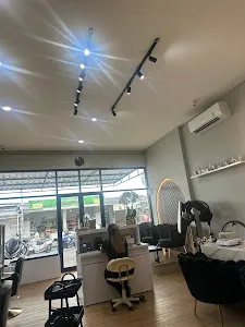 Delish Salon by Mara 1