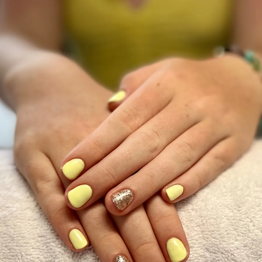 Adore Nails & Massage Bali 3