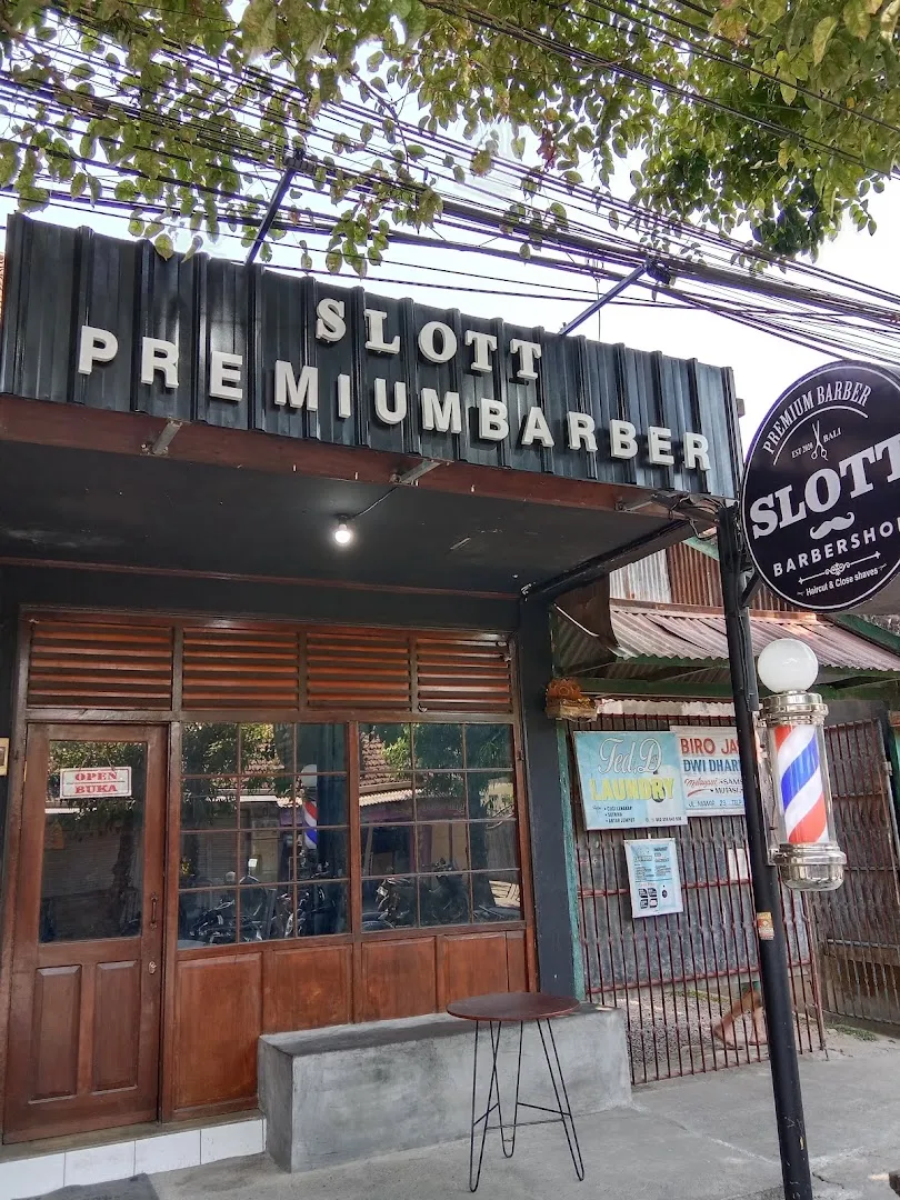 Slott barber