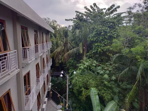 Taman Rai Hotel