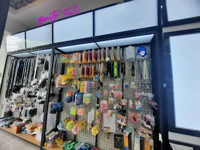 Kumari Cosmetics & Fashion 1