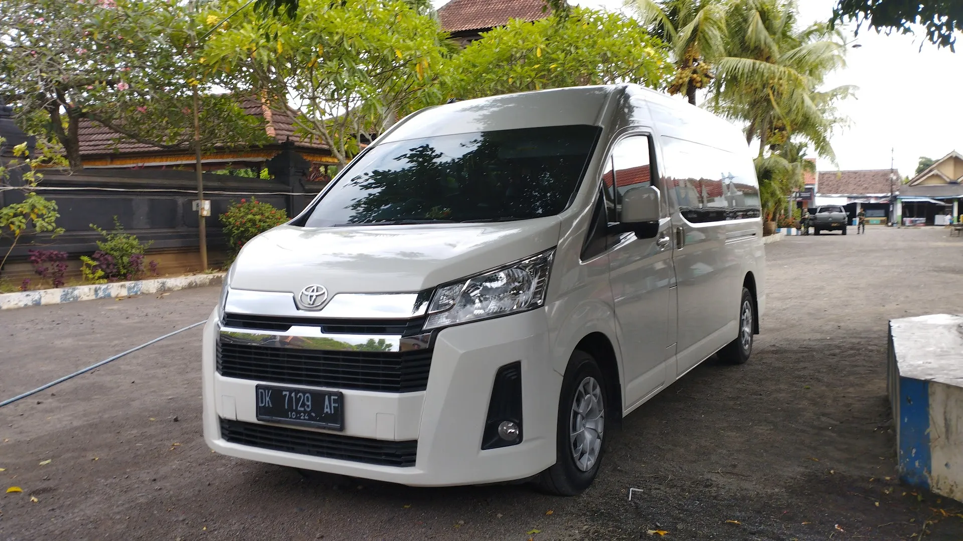 Travel Murah Bali - Jawa dan Rental Mobil plus Supir 4
