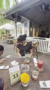 Lusi & Pakan Tabanan 1