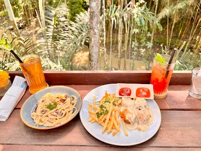 Lusi & Pakan Tabanan 4