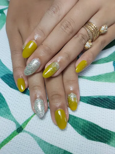 Pigsy Nails 2