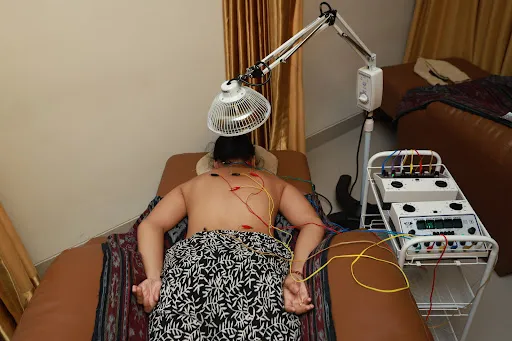 Akupuntur Bali Bhumihara Farma 1