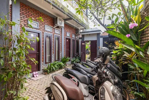 PENGINAPAN IJO HOTEL 4