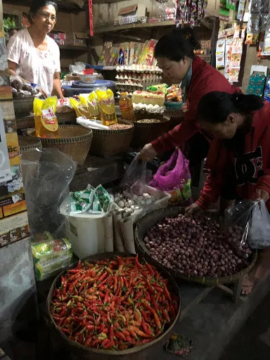 Traditional market Penarungan 3