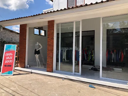 TSF thrift shop in ubud 2