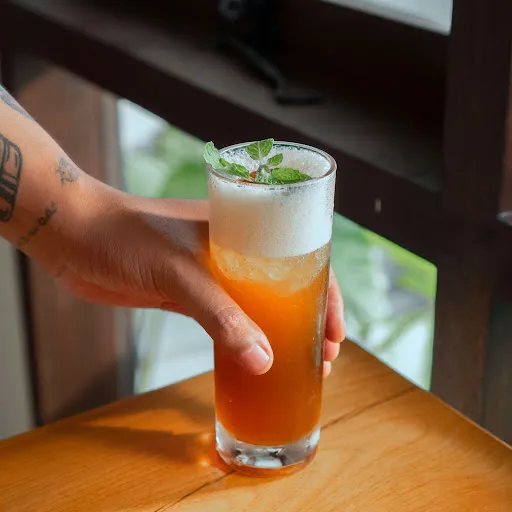 Daybreak Coffee and Eatery 2