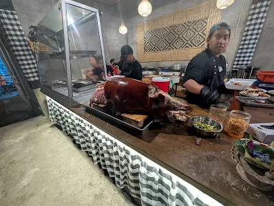 Babi Guling Pan Lolo 4