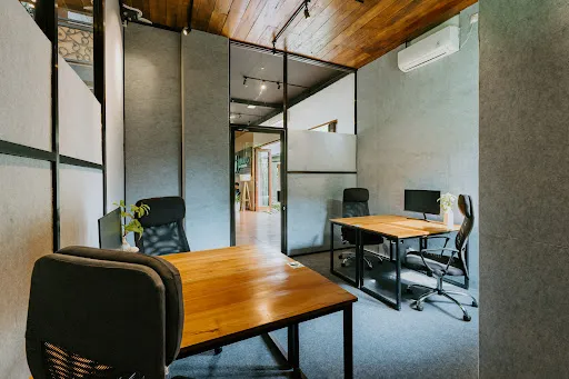 Ubud Co-Working 1