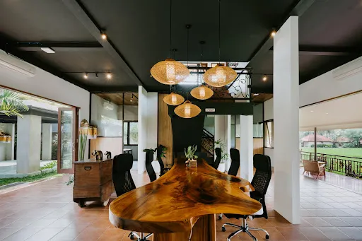Ubud Co-Working 3