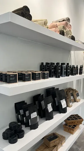 Bamboo Blonde Ubud 1