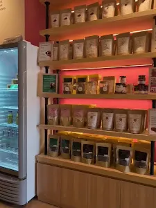 Sacred Cacao - Raw Bali Chocolate Store Ubud 2