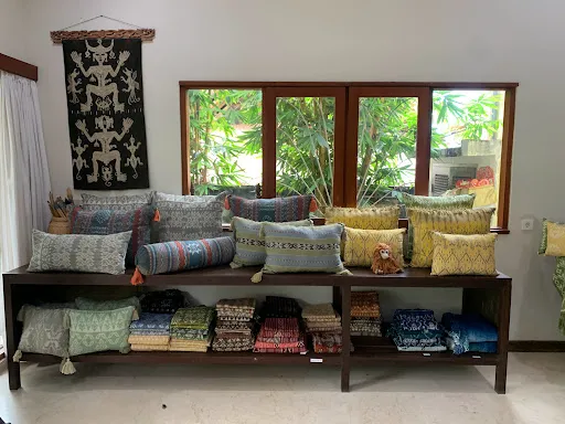 Tradisi Textiles 4