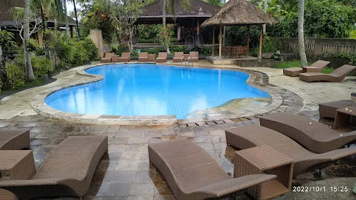 Saren Indah Hotel & Restaurant 2